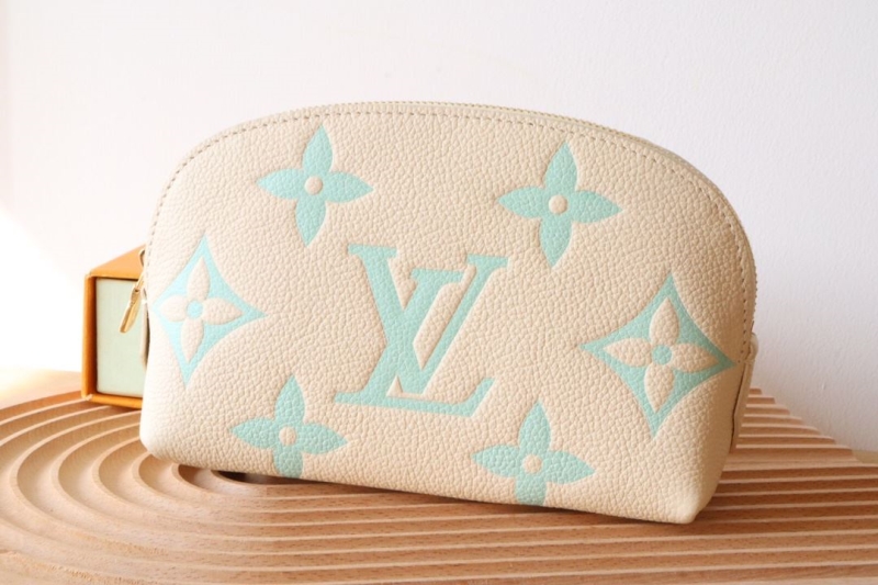 LV Clutch Bags